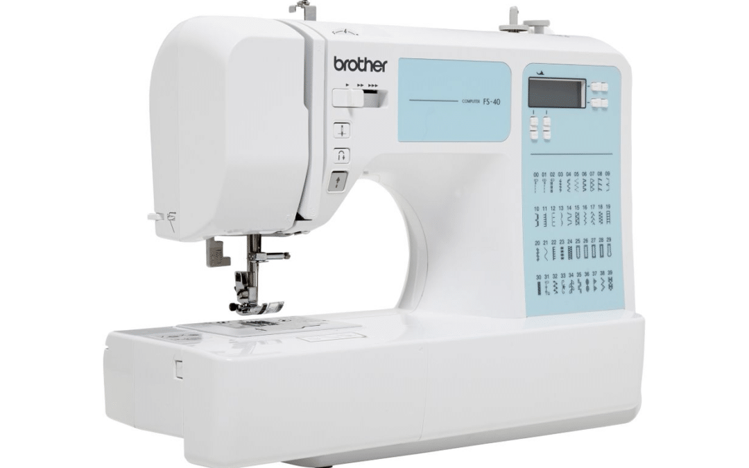 Présentation machine à coudre et ses accessoires